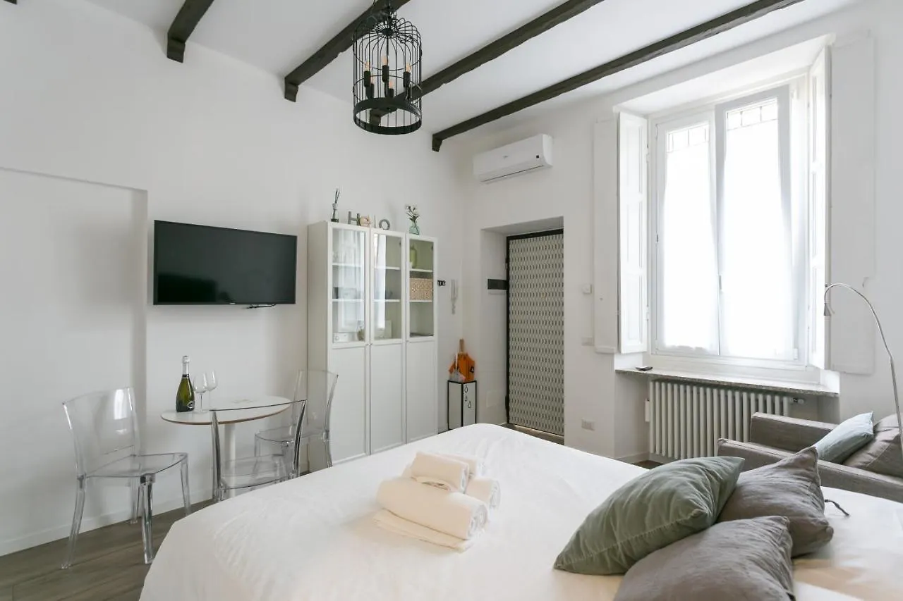 Milano Apartments Vigevano Navigli