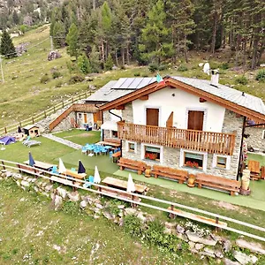 Rifugio Alpe Ponte Chiesa in Valmalenco