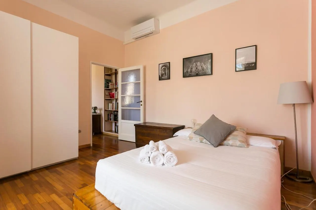 Milano Apartments Vigevano Navigli 0*, Milan Italy